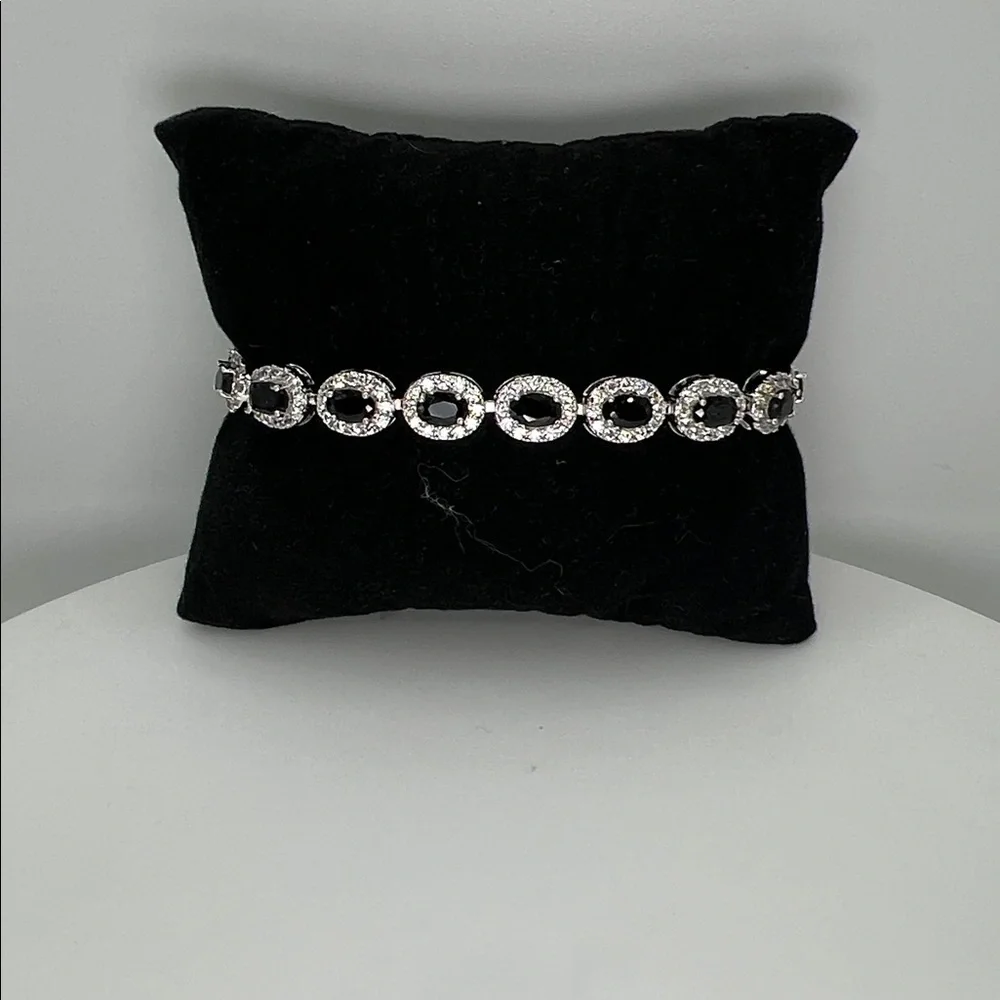 213. White Gold Plated Onyx Stone Bracelet with CZ 6 1/2”